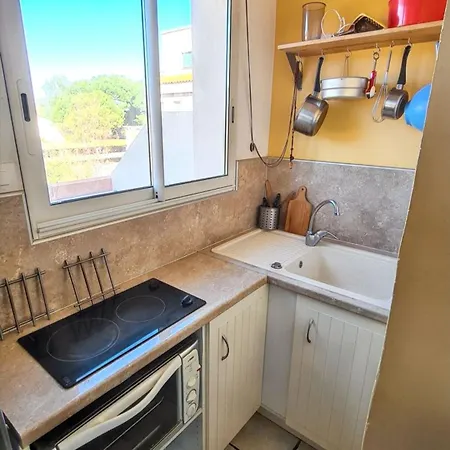 Avec Balcon à - 20 M² - Vue Sur Jardin Apartamento